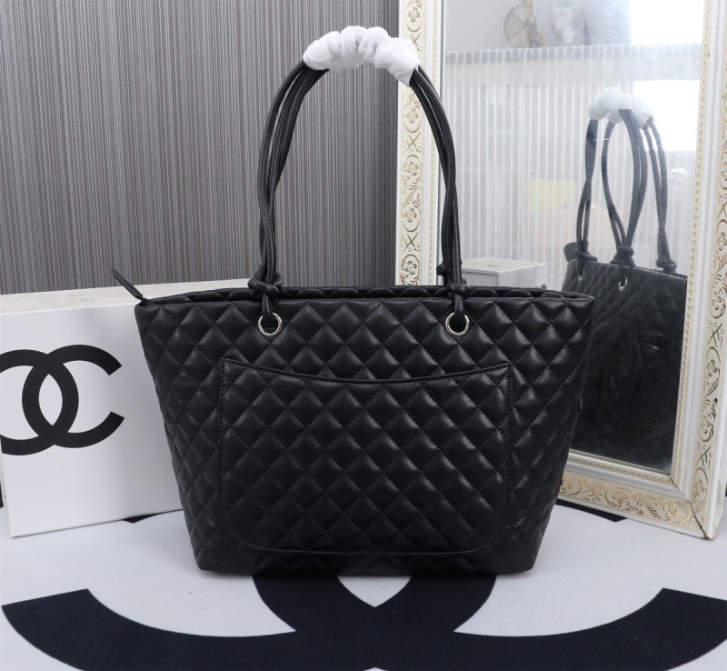 Ch**el shopping bags